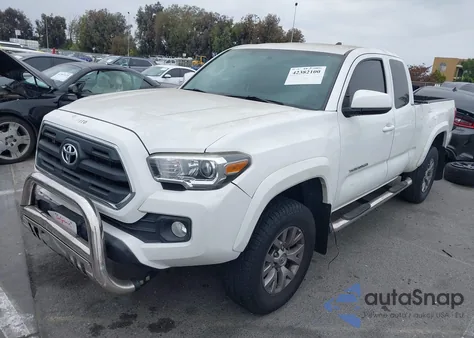 2016 Toyota Tacoma Access Cab/Sr/Sr5 z USA, uszkodzony, nr VIN 5TFRX5GN1GX061246